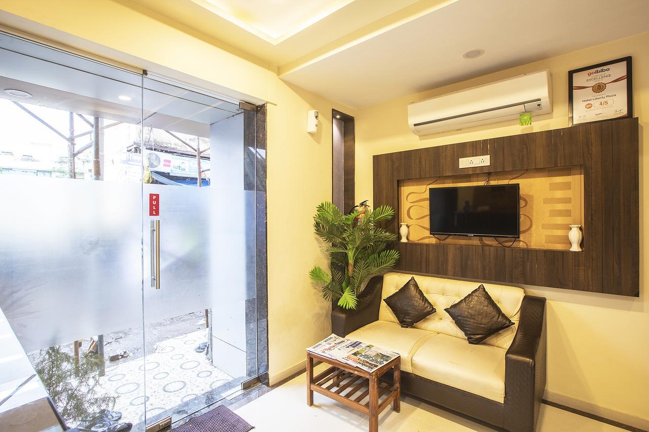 מומביי Hygienic Hotel Liberty Plaza מראה חיצוני תמונה